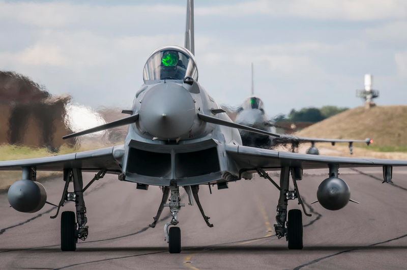 Illustration for article titled Photos: India's Su-30MKI Flankers Sparred With Royal Air Force Typhoons